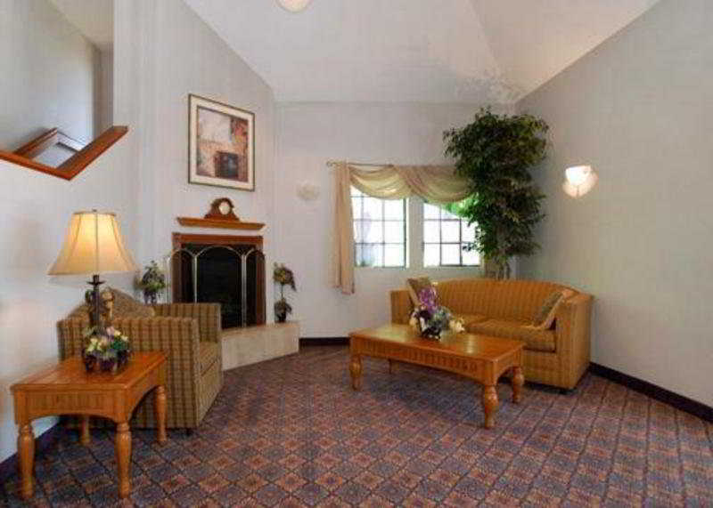 Baymont By Wyndham Fort Wayne Dış mekan fotoğraf