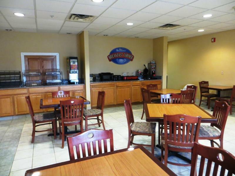 Baymont By Wyndham Fort Wayne Dış mekan fotoğraf